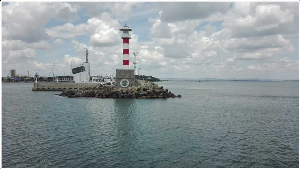 Бургаският университет „Проф. д-р Асен Златаров“ участва в проект за мониторинг на околната среда в Черноморския басейн 